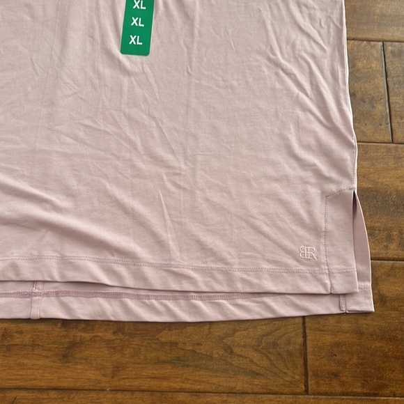 Banana Republic Ladies Short Sleeve V Neck Top - Picture 8 of 9